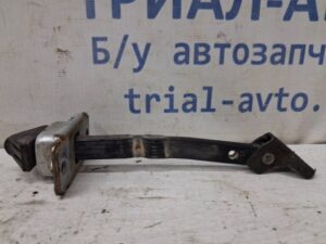 Ограничитель двери передний левый Mazda 3 2003-2009  (Арт. 79727)