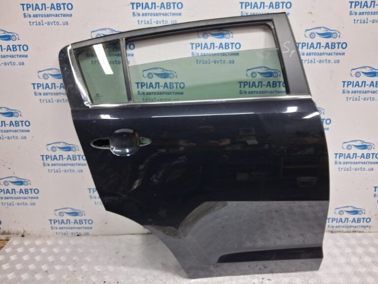 Дверь задняя правая Kia Sportage 2010-2016 770043W000 (Арт. 79781)