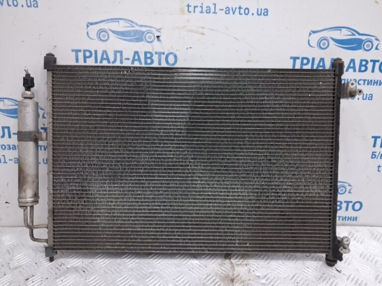 Радиатор кондиционера Nissan X-Trail 2007-2015 92100JG000 (Арт. 79824)