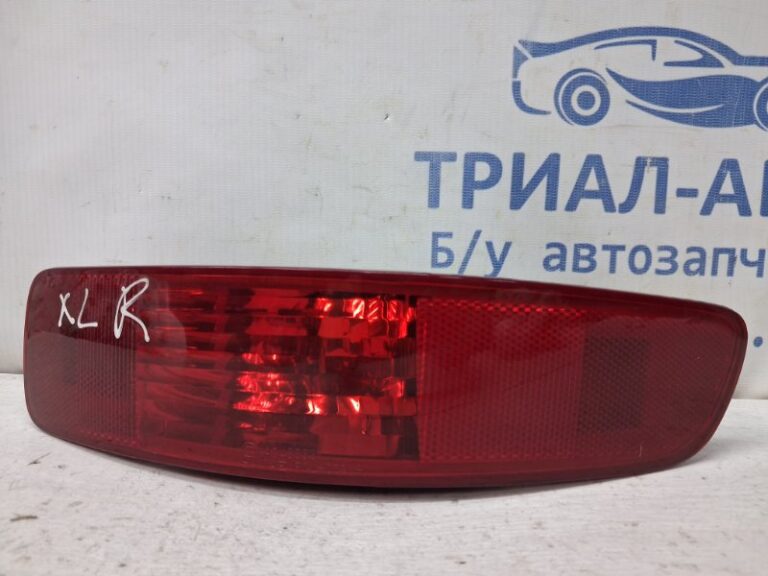 Катафот правый Mitsubishi Outlander 2007-2012 8337A014 (Арт. 79878)