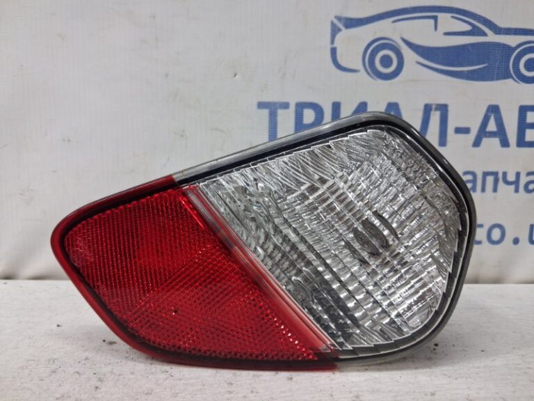 Катафот левый Mitsubishi Outlander 2012-2021 8336A153 (Арт. 79887)
