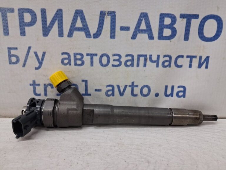 Форсунка топливная Nissan Qashqai 2013-2022 1660000Q2D (Арт. 79902)