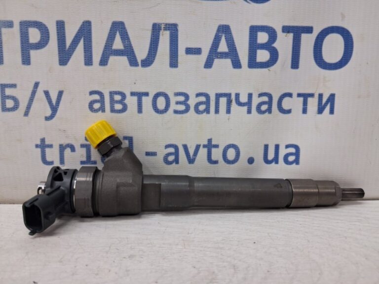 Форсунка топливная Nissan Qashqai 2013-2022 1660000Q2D (Арт. 79904)