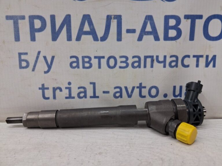 Форсунка топливная Nissan Qashqai 2013-2022 1660000Q2D (Арт. 79905)