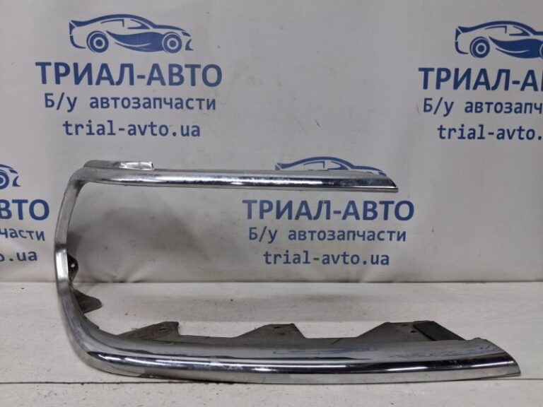 Накладка Mitsubishi Pajero Sport 1996-2008 MR650998 (Арт. 79909)