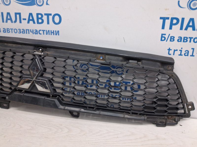 Решетка радиатора Mitsubishi Outlander 2007-2012 6402A198 (Арт. 79926) Решетка радиатора Mitsubishi Outlander 2007-2012 6402A198 (Арт. 79926)