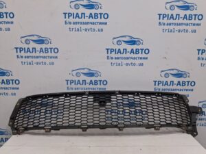 Решетка бампера центральная Mitsubishi Outlander 2007-2012 6402A199 (Арт. 79928)