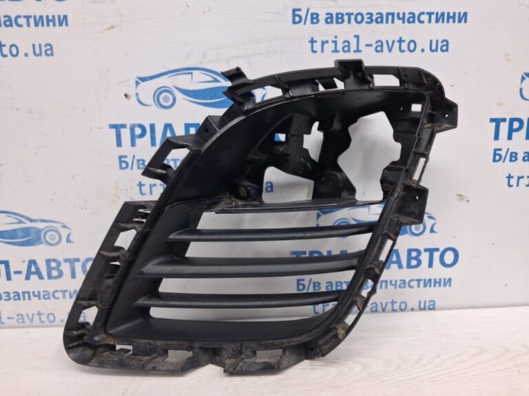 Решетка переднего бампера левая Mazda CX 7 2006-2012  (Арт. 79933)