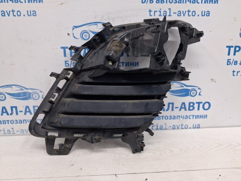 Решетка переднего бампера правая Mazda CX 7 2006-2012 (Арт. 79935) Решетка переднего бампера правая Mazda CX 7 2006-2012 (Арт. 79935)