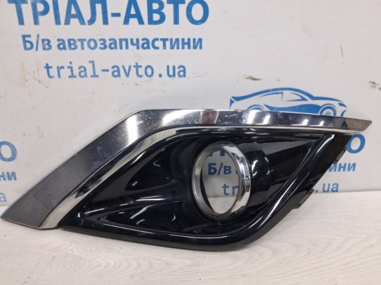 Решетка переднего бампера правая Mitsubishi Outlander 2012-2021 6400G978 (Арт. 79941)