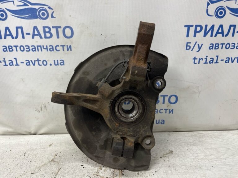 Кулак поворотный левый со ступицей Mitsubishi Outlander 2012-2021 3870A007 (Арт. 80033)
