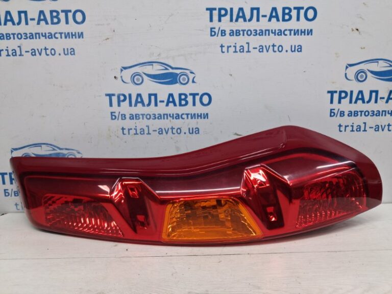 Фонарь задний внешний правый Nissan X-Trail 2007-2015 26550JG00A (Арт. 80055)