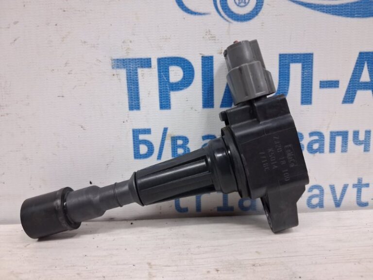 Катушка зажигания Mazda 3 2003-2009 ZJ20-18-100 (Арт. 80082)
