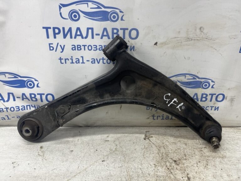 Рычаг передний нижний правый Mitsubishi Outlander 2012-2021 4013A500 (Арт. 80093)