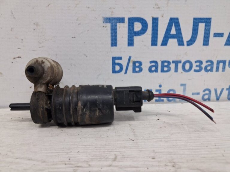 Насос омывателя стекла Mitsubishi Outlander 2007-2012  (Арт. 80102)