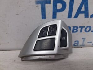 Кнопки руля Mitsubishi ASX 2010- 8602A008 (Арт. 80134)