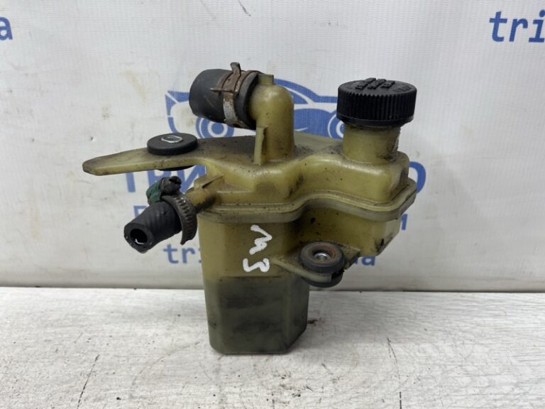 Бачок ГУР Mazda 3 2003-2009 BN9R-32-690A (Арт. 80146)