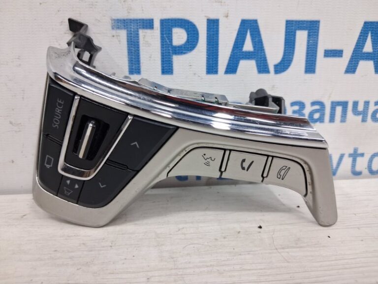 Кнопки руля Mitsubishi Outlander 2012-2021 8616A044 (Арт. 80163)