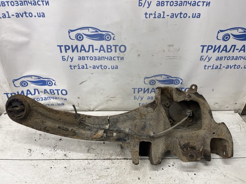 Рычаг задней подвески продольный правый Mazda 3 2003-2009 BP4K-28-200J (Арт. 80208) Рычаг задней подвески продольный правый Mazda 3 2003-2009 BP4K-28-200J (Арт. 80208)
