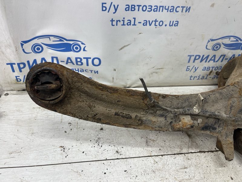 Рычаг задней подвески продольный правый Mazda 3 2003-2009 BP4K-28-200J (Арт. 80208) Рычаг задней подвески продольный правый Mazda 3 2003-2009 BP4K-28-200J (Арт. 80208)