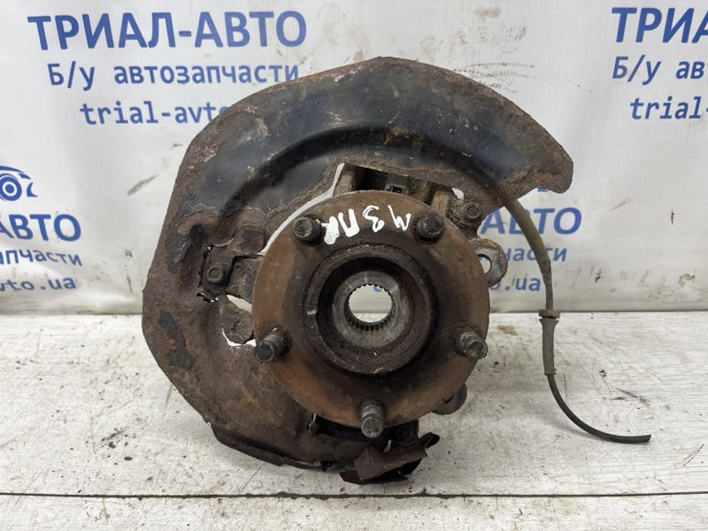 Кулак поворотный правый со ступицей Mazda 3 2003-2009 BR5S-33-021 (Арт. 80214) Кулак поворотный правый со ступицей Mazda 3 2003-2009 BR5S-33-021 (Арт. 80214)