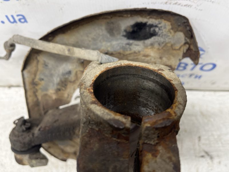 Кулак поворотный левый со ступицей Mazda 3 2003-2009 BR5S-33-031 (Арт. 80215) Кулак поворотный левый со ступицей Mazda 3 2003-2009 BR5S-33-031 (Арт. 80215)