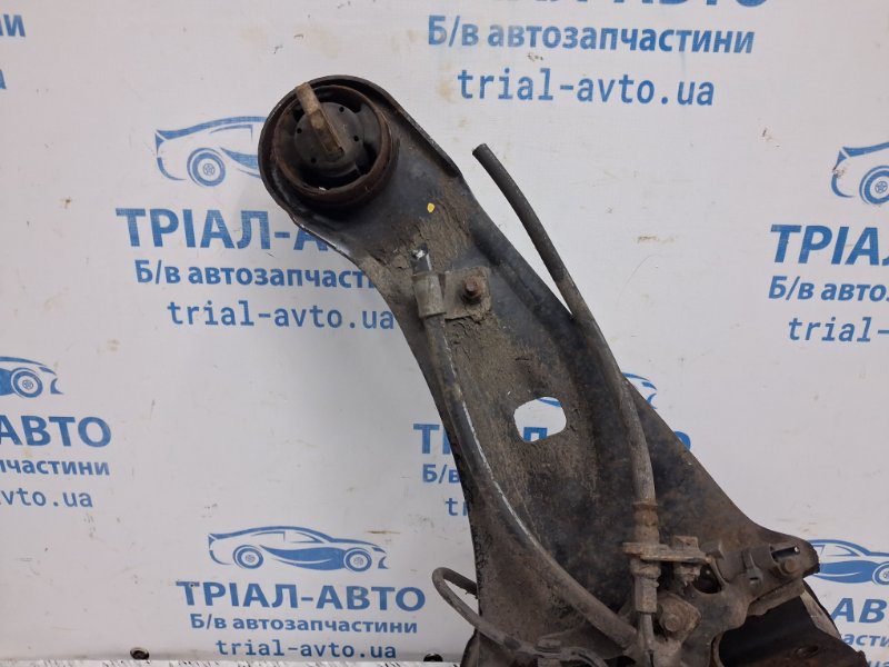 Рычаг задней подвески продольный левый Mitsubishi Outlander 2012-2021 4125A111 (Арт. 80295) Рычаг задней подвески продольный левый Mitsubishi Outlander 2012-2021 4125A111 (Арт. 80295)