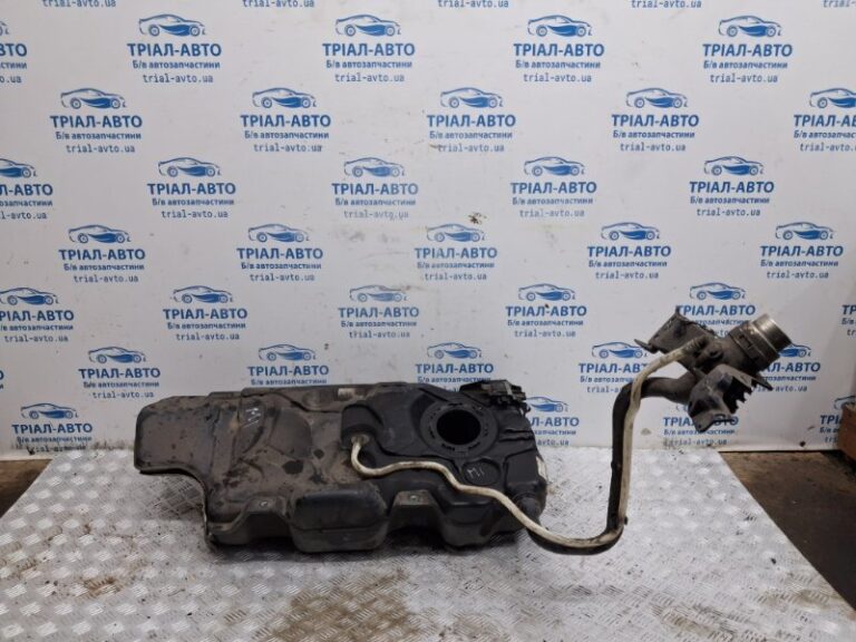 Бак топливный пластик Skoda Octavia 2013-2020 5Q0201021TR (Арт. 80635)
