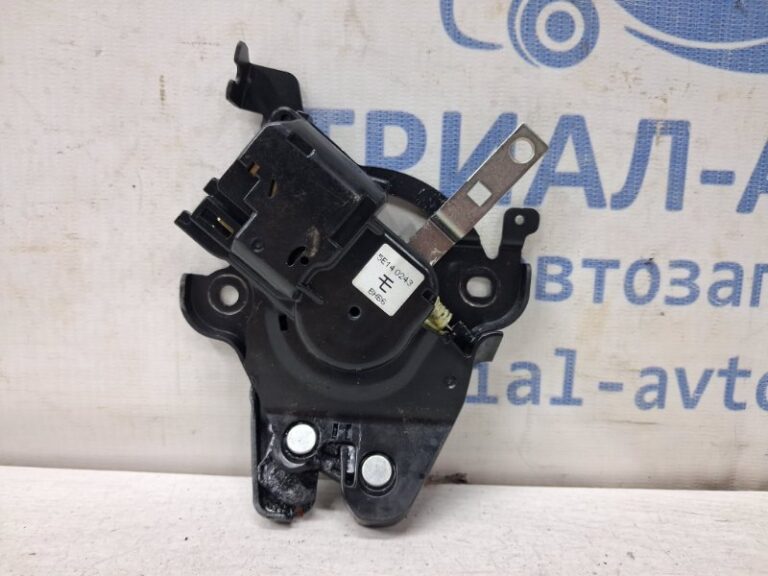 Замок крышки багажника Mazda 6 2012- BHY15682XA (Арт. 80642)