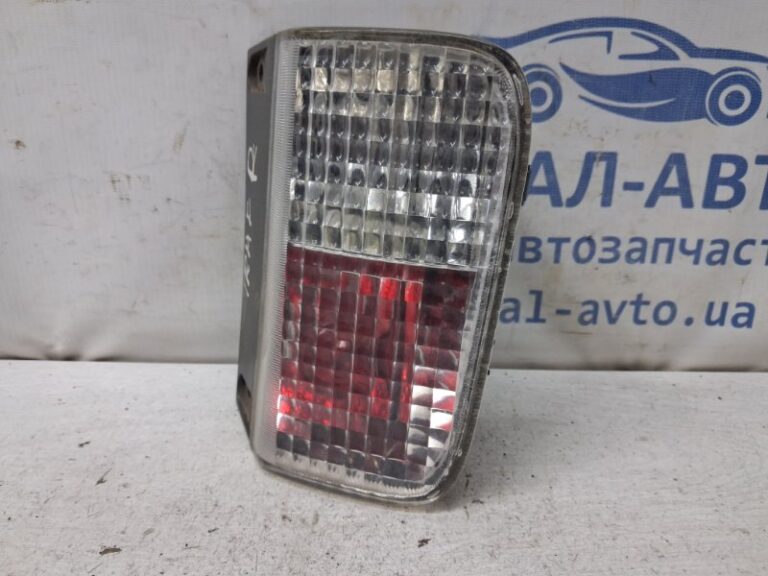 Катафот правый Renault Trafic 2001-2014 7701479308 (Арт. 80661)