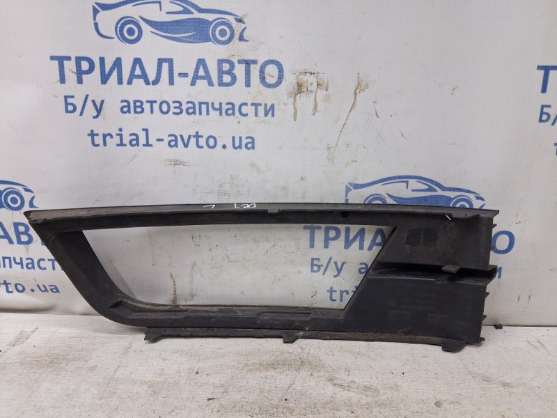 Решетка переднего бампера левая Skoda Octavia 2013-2020 5E0807681 (Арт. 80694) Решетка переднего бампера левая Skoda Octavia 2013-2020 5E0807681 (Арт. 80694)