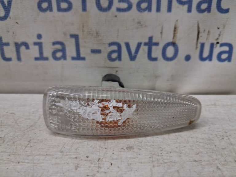 Повторитель поворотника Mitsubishi ASX 2010-  (Арт. 80701)