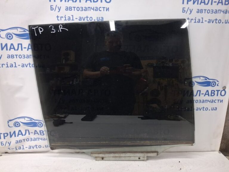Стекло двери заднее правое Toyota Prado 2002-2009 6811360210 (Арт. 80729)
