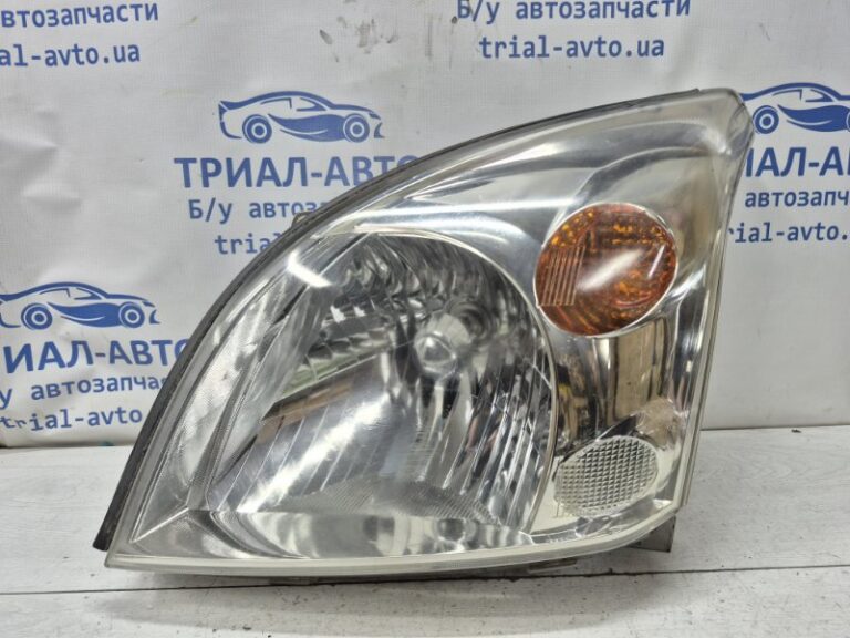 Фара левая галоген Toyota Prado 2002-2009 811706A051 (Арт. 80804)