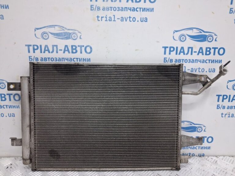 Радиатор кондиционера Mitsubishi Colt 2002-2012 MR568975 (Арт. 80928)