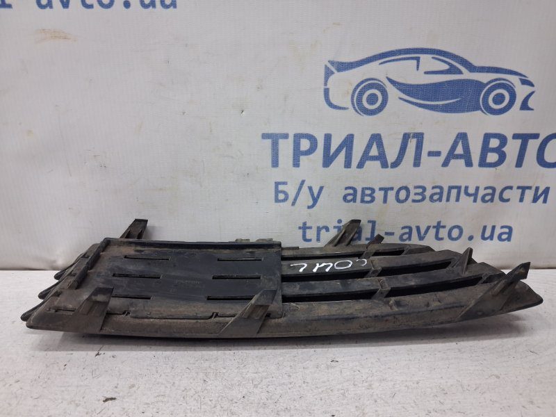 Решетка переднего бампера левая Mitsubishi Colt 2002-2012 MN105193XA (Арт. 80940) Решетка переднего бампера левая Mitsubishi Colt 2002-2012 MN105193XA (Арт. 80940)