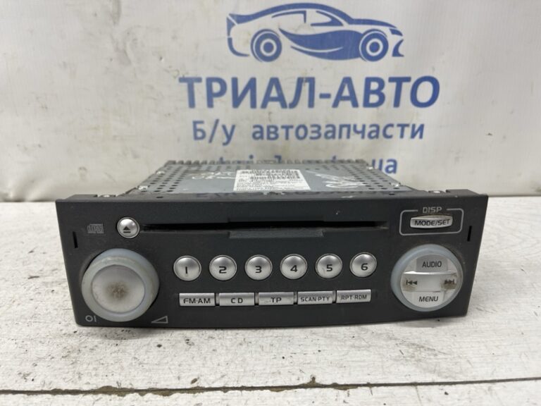 Магнитофон Mitsubishi Colt 2002-2012 MR587702HB (Арт. 80967)