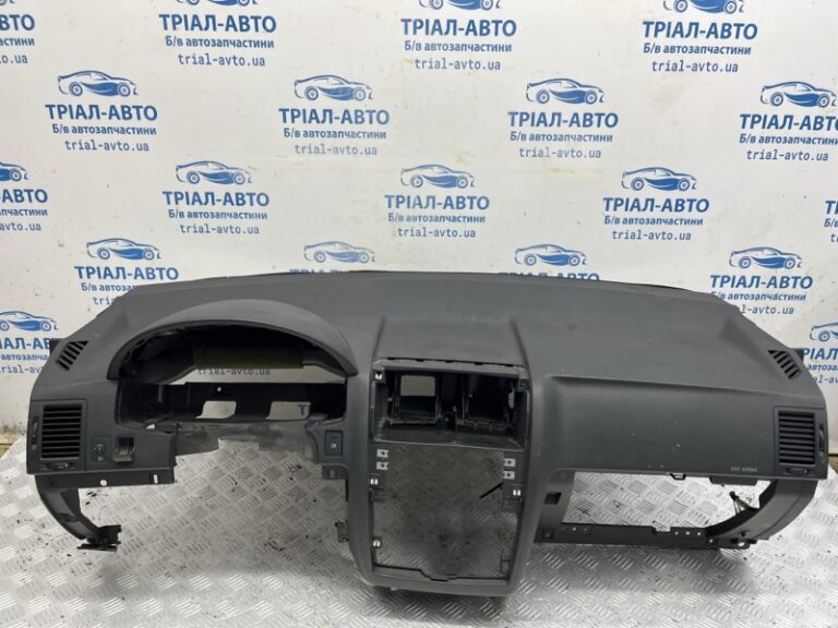 Торпеда с подушкой бесопасности Hyundai Getz 2002-2011 847101C300WK (Арт. 80970)