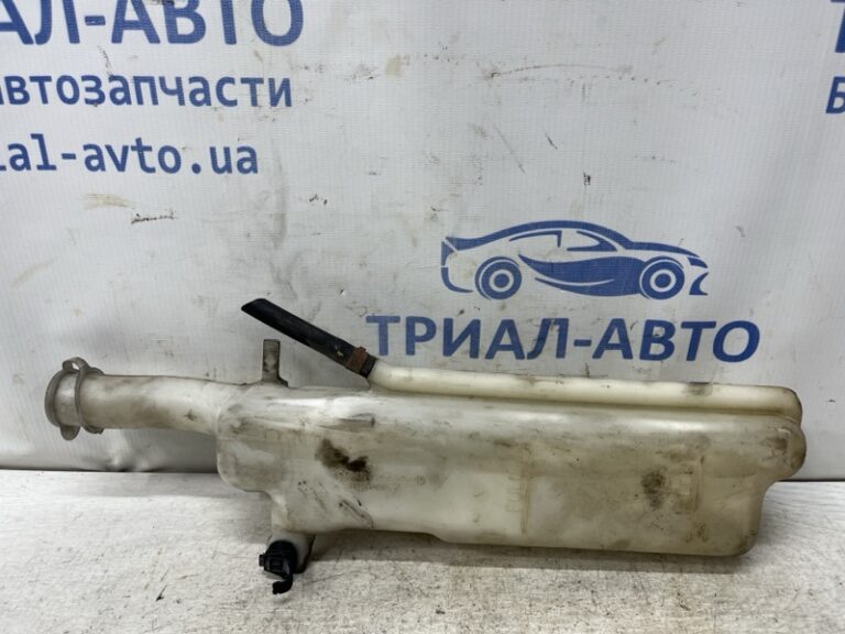 Бачок радиатора (расширительный) Mitsubishi Colt 2002-2012 MN130400 (Арт. 81023)