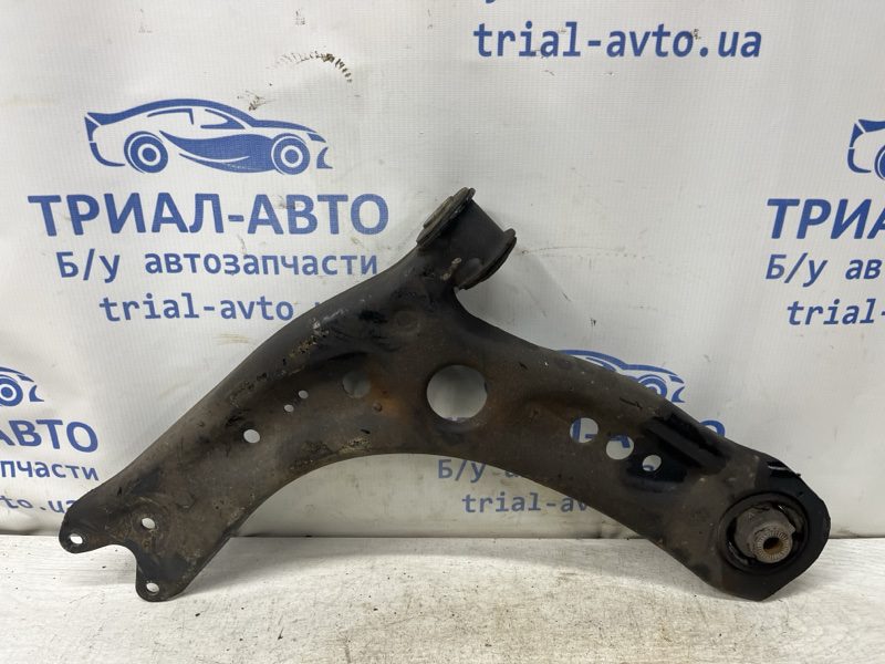 Рычаг передний нижний левый Skoda Octavia 2013-2020 5Q0407151L (Арт. 81026) Рычаг передний нижний левый Skoda Octavia 2013-2020 5Q0407151L (Арт. 81026)