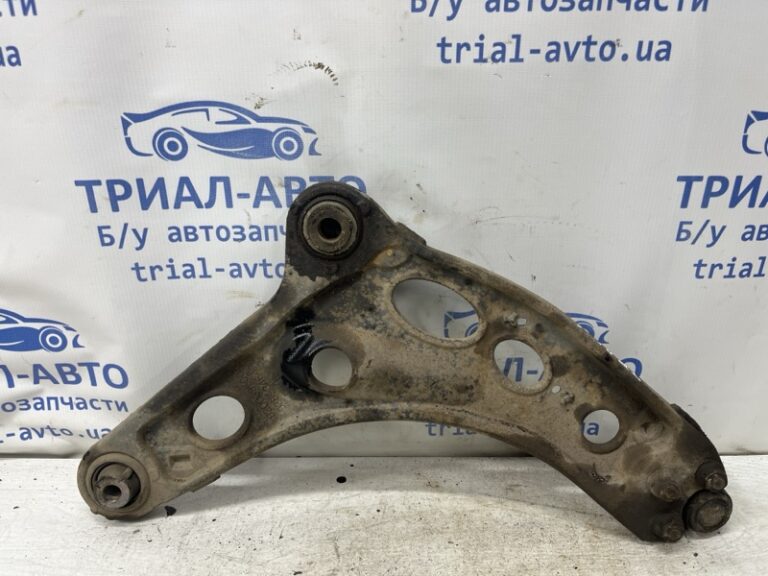 Рычаг передний нижний левый Renault Trafic 2001-2014 8200395034 (Арт. 81029)