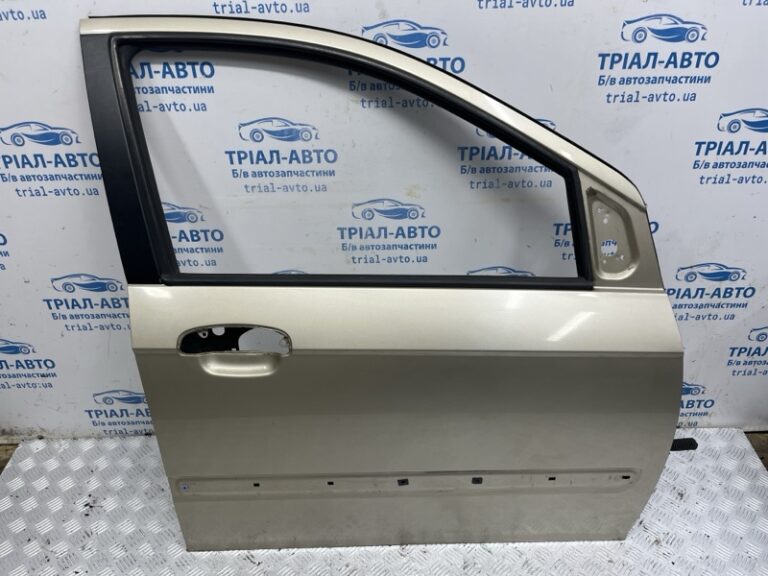 Дверь передняя правая Hyundai Getz 2002-2011 760041C020 (Арт. 81036)