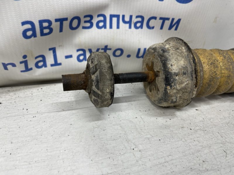 Амортизатор задний Hyundai Getz 2002-2011 553101C200 (Арт. 80979) Амортизатор задний Hyundai Getz 2002-2011 553101C200 (Арт. 80979)
