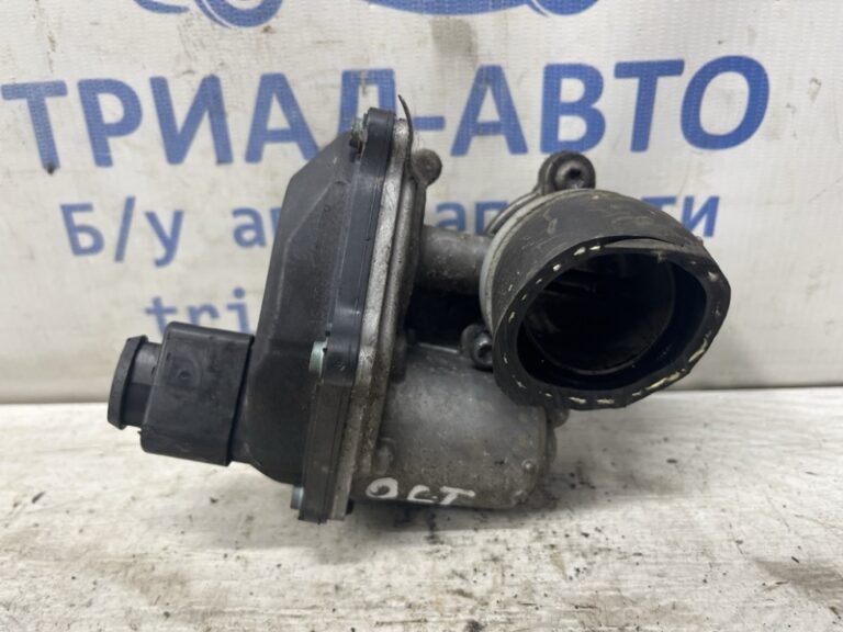 Заслонка дроссельная Skoda Octavia 2013-2020 04L131501C (Арт. 81072)