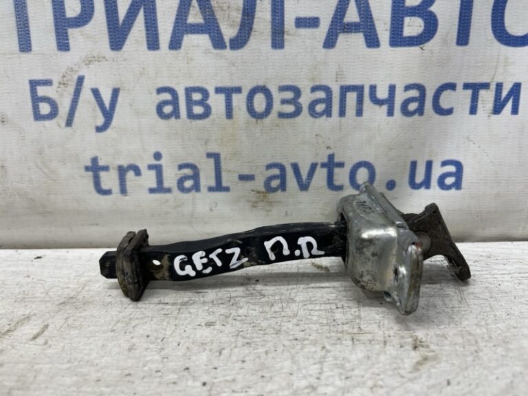 Ограничитель двери Hyundai Getz 2002-2011 793901C000 (Арт. 81126)