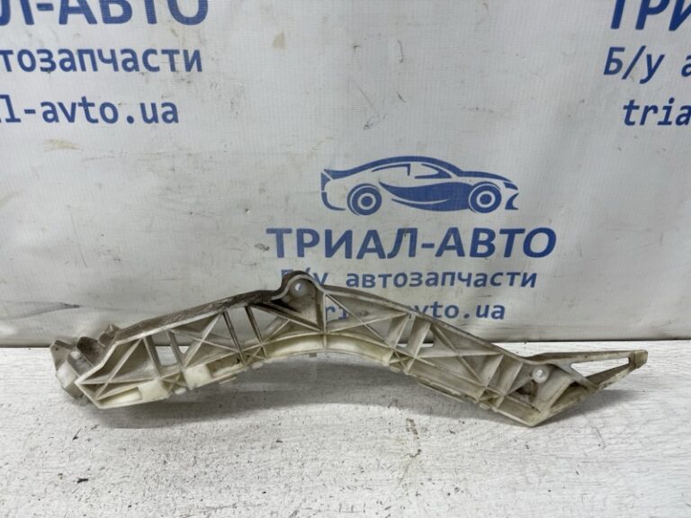 Кронштейн бампера передний левый Mazda 3 2003-2009 BN8V-50-0U1C (Арт. 81168)