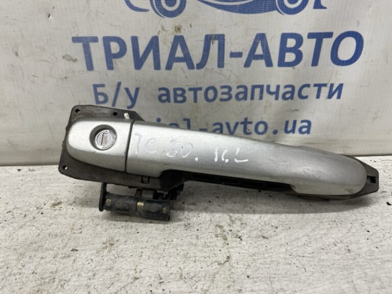 Ручка двери внешняя передняя левая Toyota Camry 2001-2006  (Арт. 81235)
