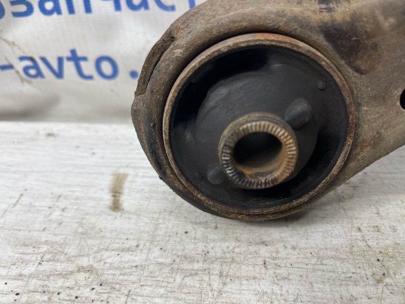 Рычаг передний нижний левый Toyota Camry 2001-2006 48069-33050 (Арт. 81291) Рычаг передний нижний левый Toyota Camry 2001-2006 48069-33050 (Арт. 81291)