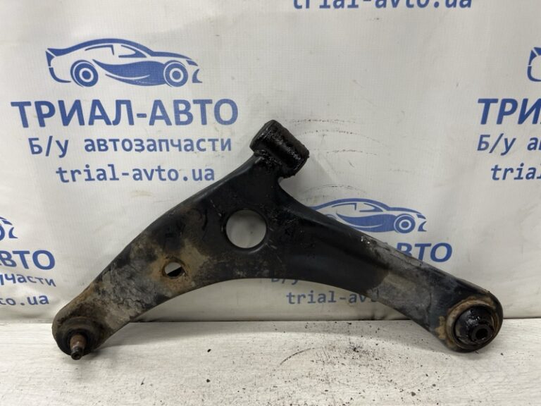 Рычаг передний нижний левый Mitsubishi Colt 2002-2012 MN186217 (Арт. 81303)