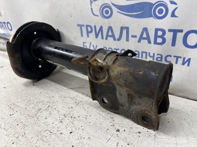 Амортизатор передний правый Mitsubishi Colt 2002-2012 MR594024 (Арт. 81304) Амортизатор передний правый Mitsubishi Colt 2002-2012 MR594024 (Арт. 81304)